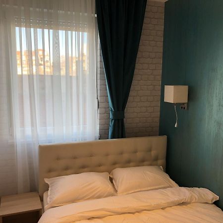 5 Stars Apartment With Free Garage Place Нови-Сад Экстерьер фото